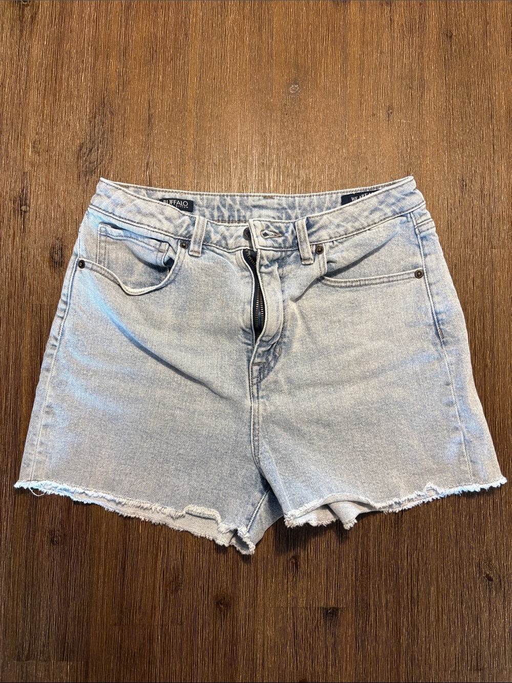 BUFFALO Light Wash Denim Women’s Shorts
